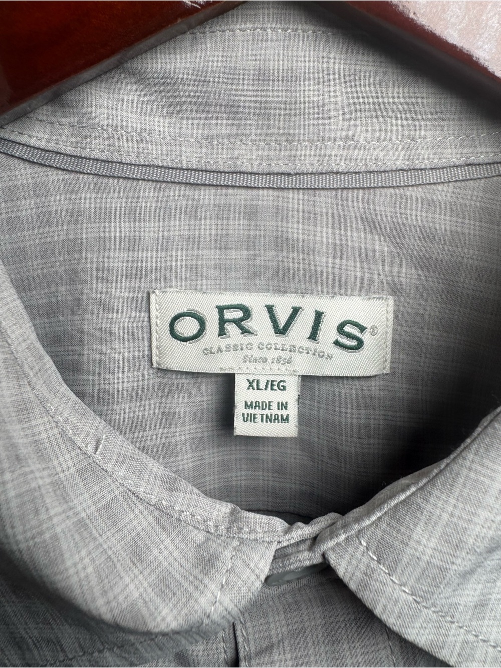 Orvis Shirt Men’s XL Gray Plaid Short Sleeve Button Up UPF 30 Quick-Dry - Picture 3 of 5